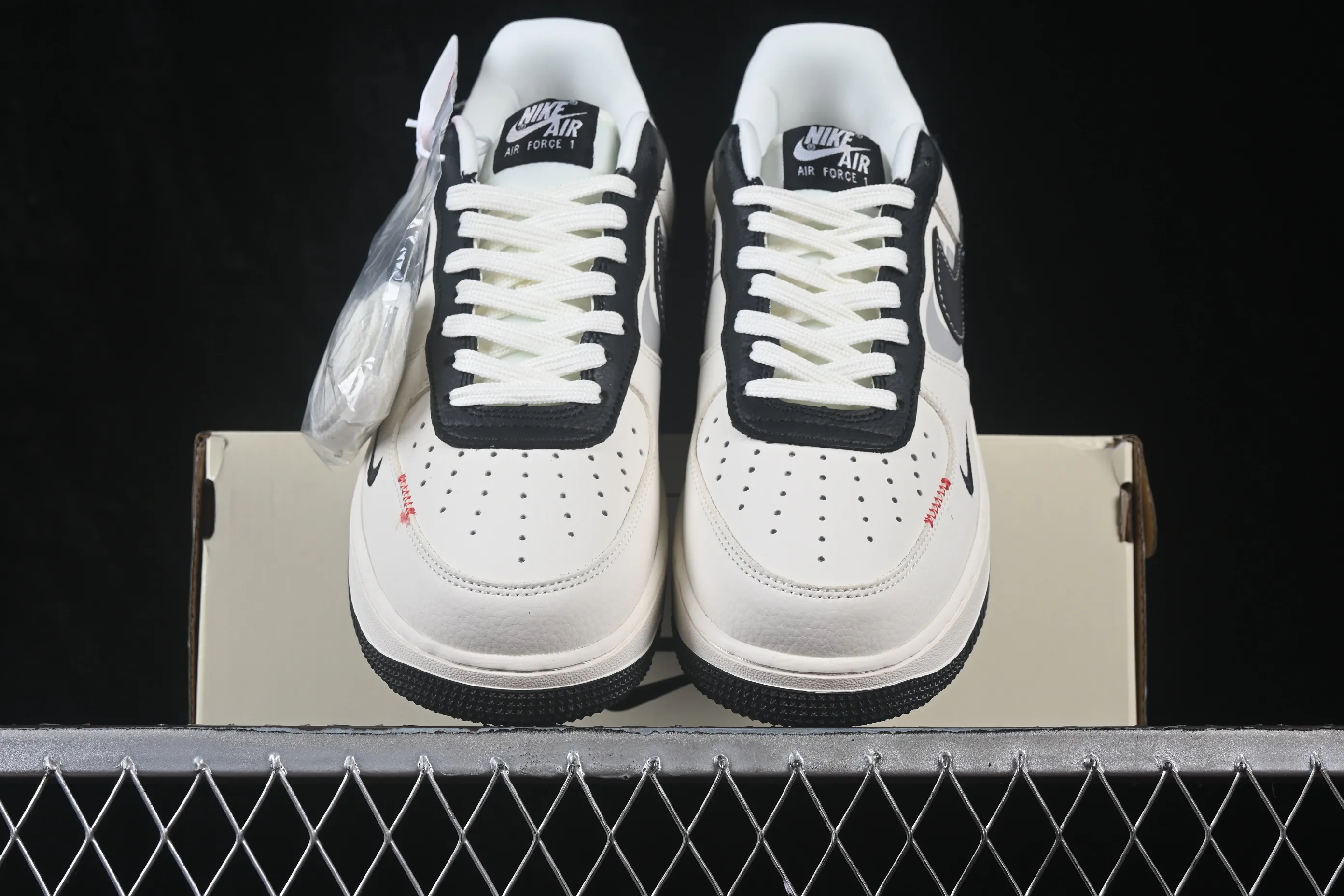 All categories Nk Air Force 1 Air Force series Nk Air Force 1 Low Air Force low-top Nike Air Force 1'07 Low Air Force 1 low-top casual sneakers DD1982-375